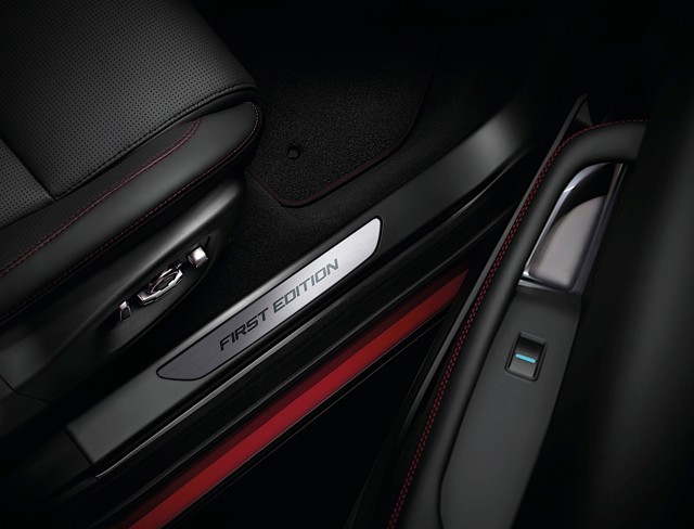 Jaguar E-Pace photo 46