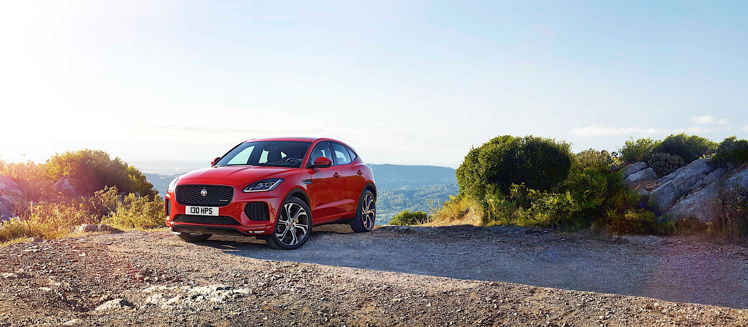 Jaguar E-Pace photo 23