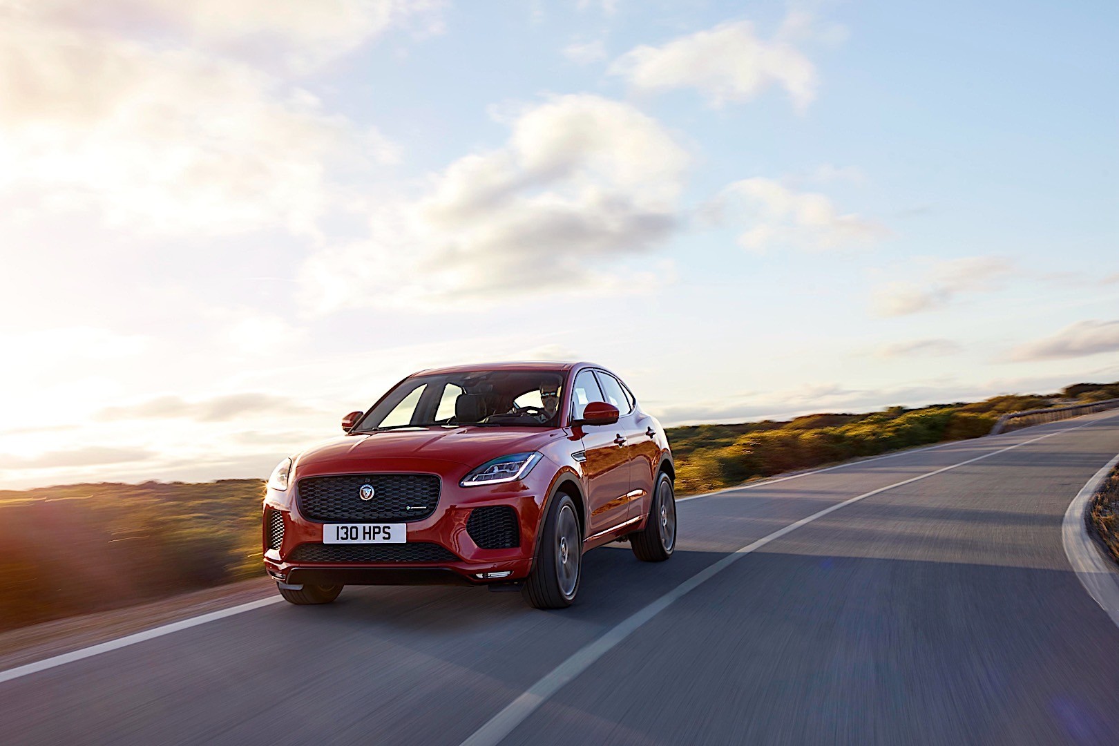 Jaguar E-Pace photo 26