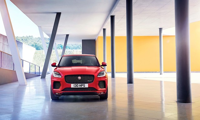 Jaguar E-Pace photo 34
