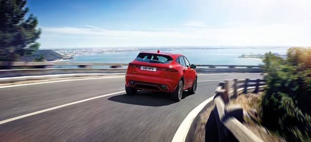 Jaguar E-Pace photo 36