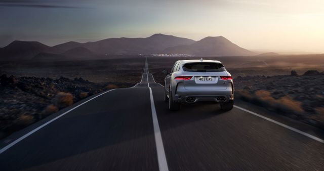 Jaguar F-Pace Svr foto 13