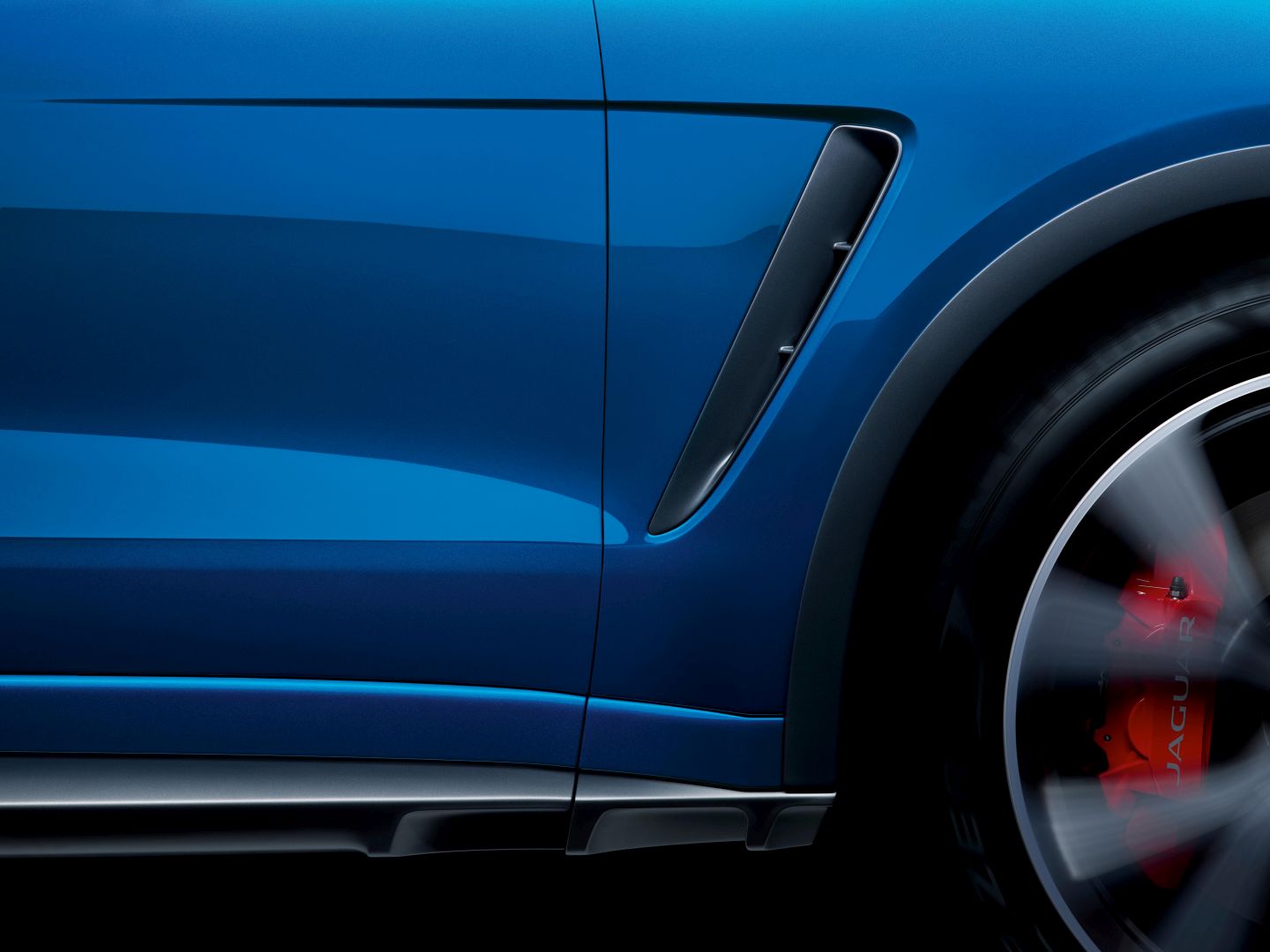 Jaguar F-Pace Svr photo 21