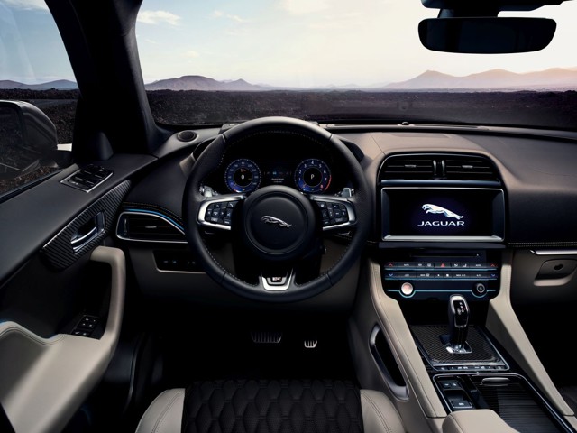 Jaguar F-Pace Svr foto 26