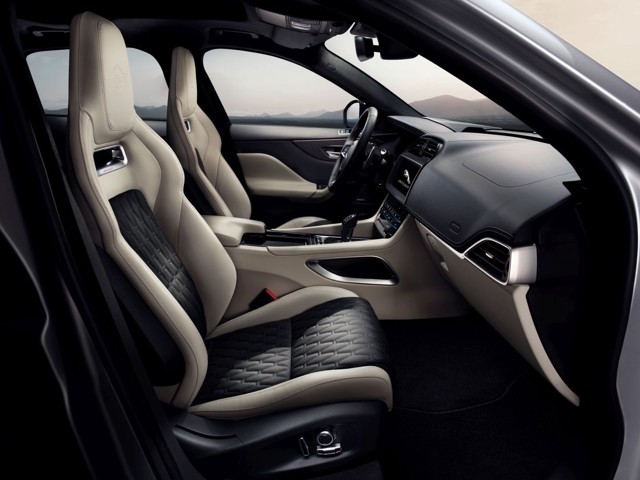 Jaguar F-Pace Svr foto 28