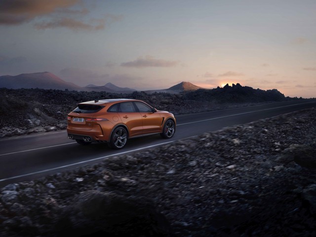Jaguar F-Pace Svr photo 3