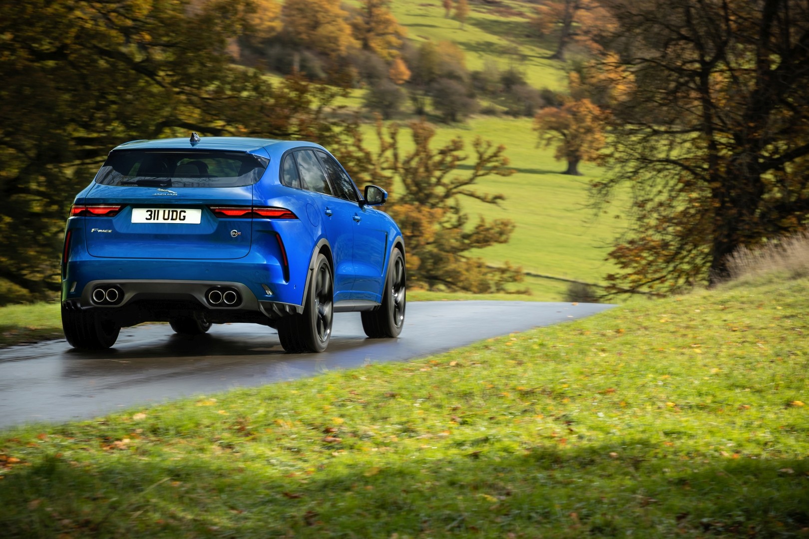 Jaguar F-Pace Svr photo 5