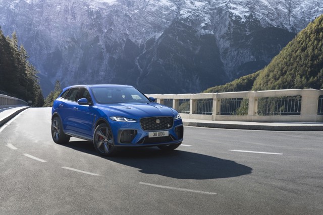 Jaguar F-Pace Svr photo 15