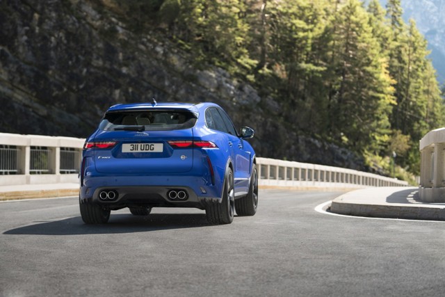 Jaguar F-Pace Svr photo 20