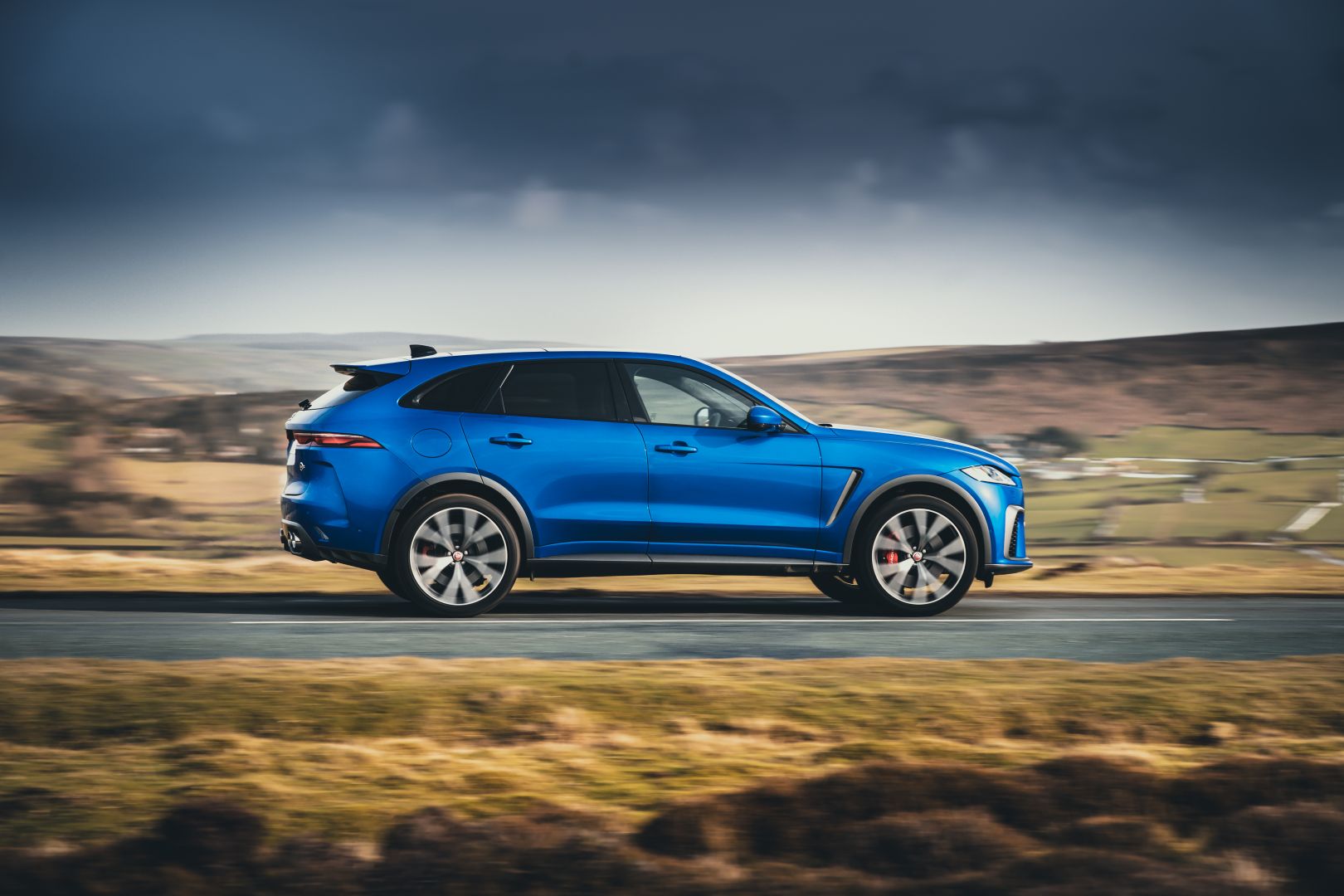 Jaguar F-Pace Svr photo 57