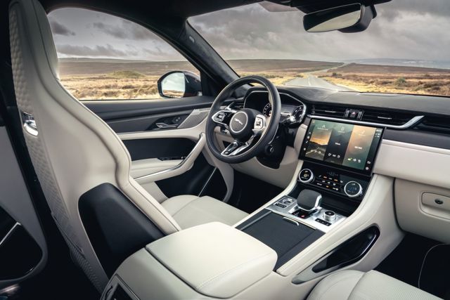 Jaguar F-Pace Svr photo 74