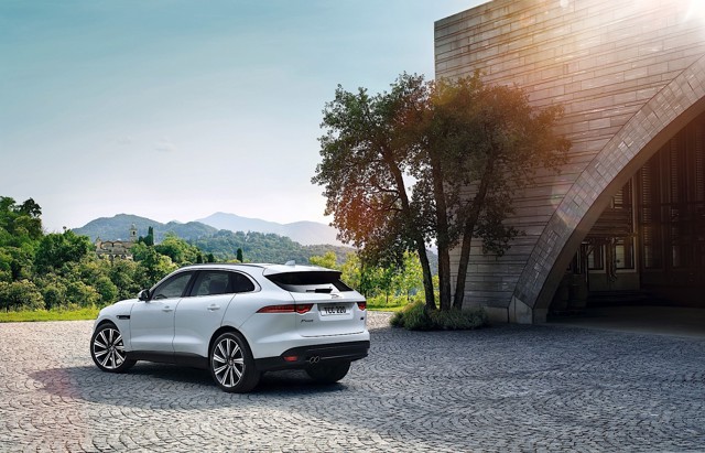 Jaguar F-Pace Foto 8