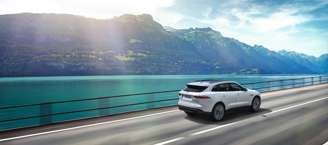 Jaguar F-Pace Foto 17