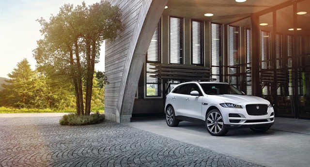 Jaguar F-Pace Foto 21