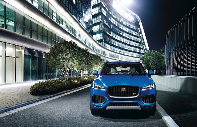Jaguar F-Pace Foto 22