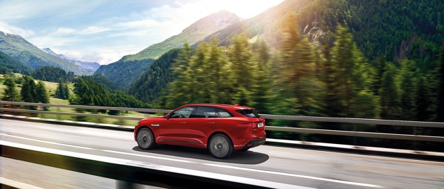 Jaguar F-Pace Foto 34