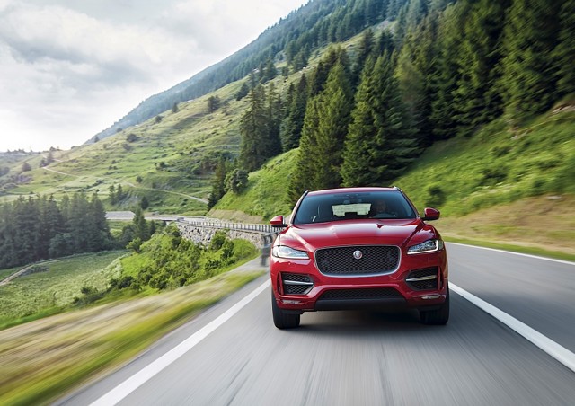 Jaguar F-Pace Foto 36