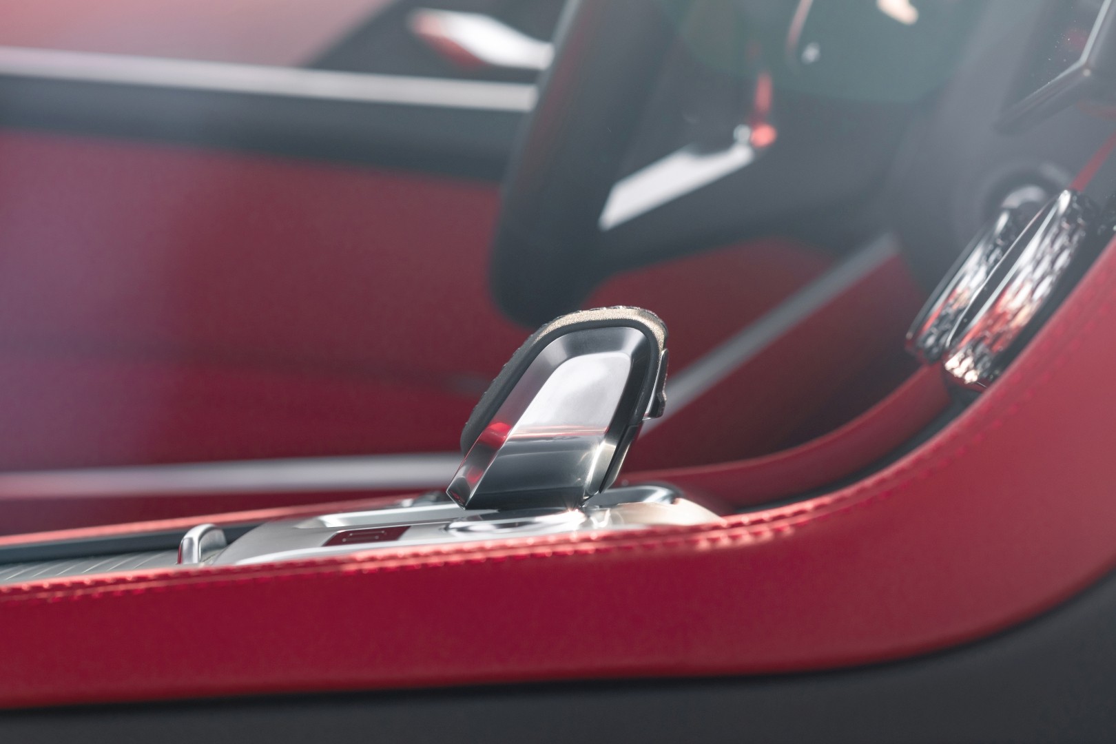 Jaguar F-Pace photo 89