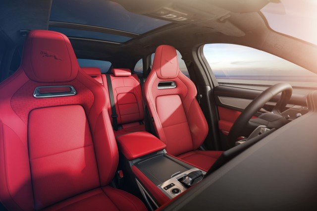 Jaguar F-Pace Foto 71