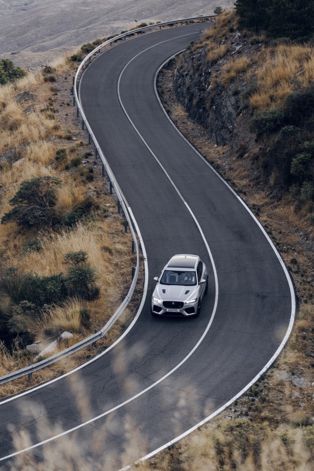 Jaguar F-Pace Foto 9
