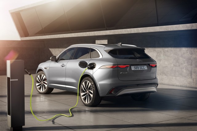 Jaguar F-Pace Foto 17