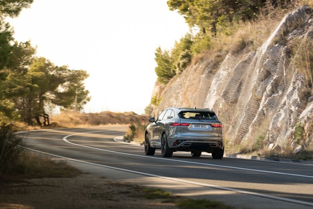 Jaguar F-Pace Foto 27