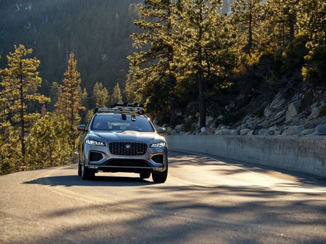 Jaguar F-Pace Foto 41