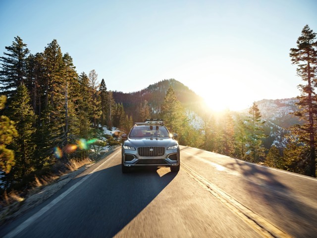 Jaguar F-Pace Foto 43