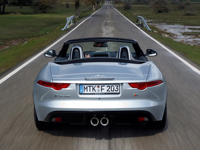 Jaguar F-Type Convertible photo 72