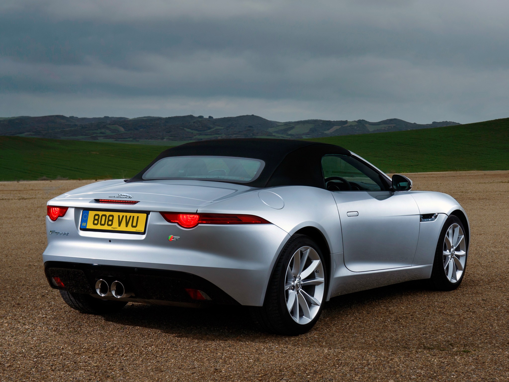 Jaguar F-Type Convertible photo 75