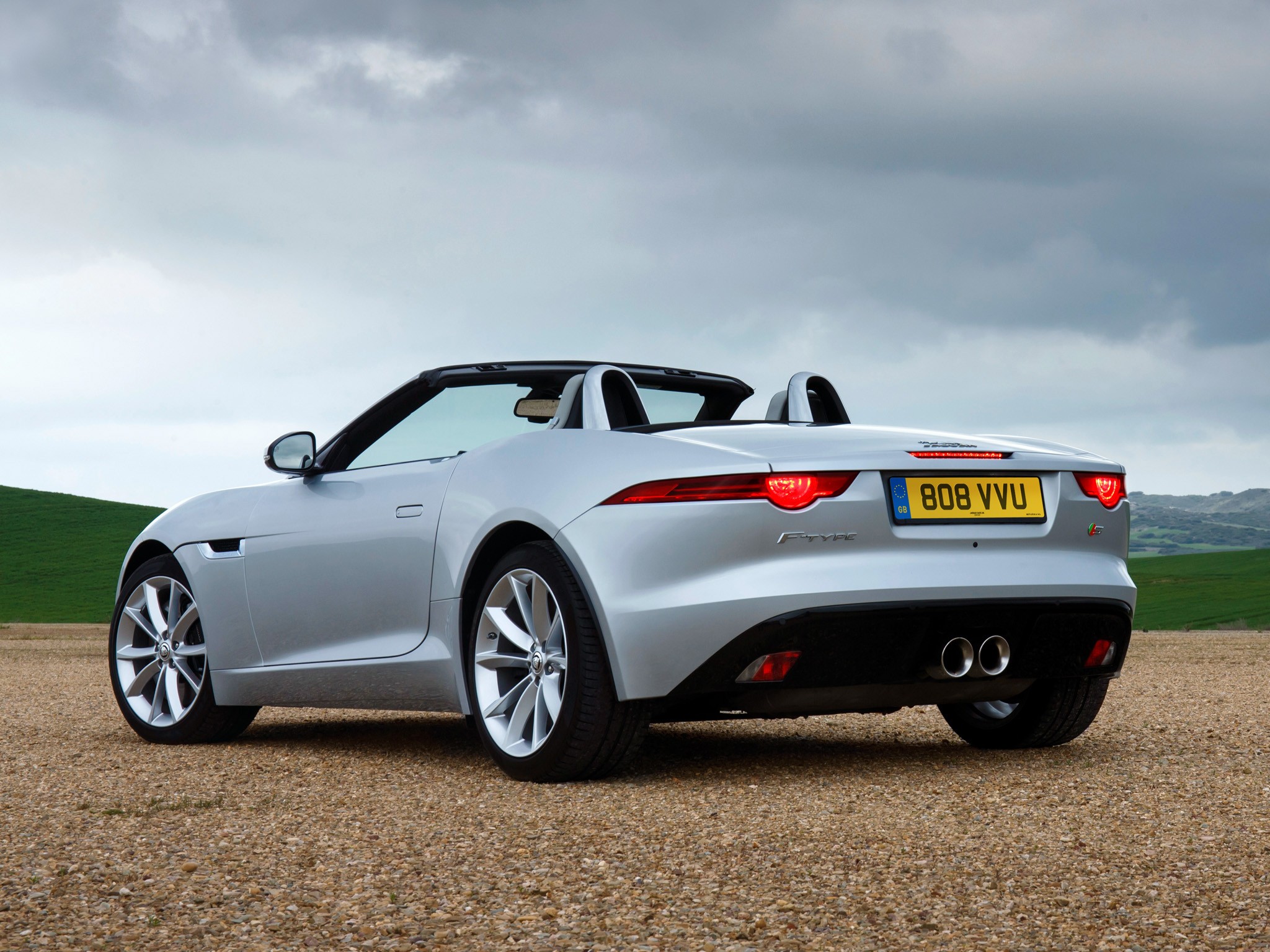 Jaguar F-Type Convertible photo 76