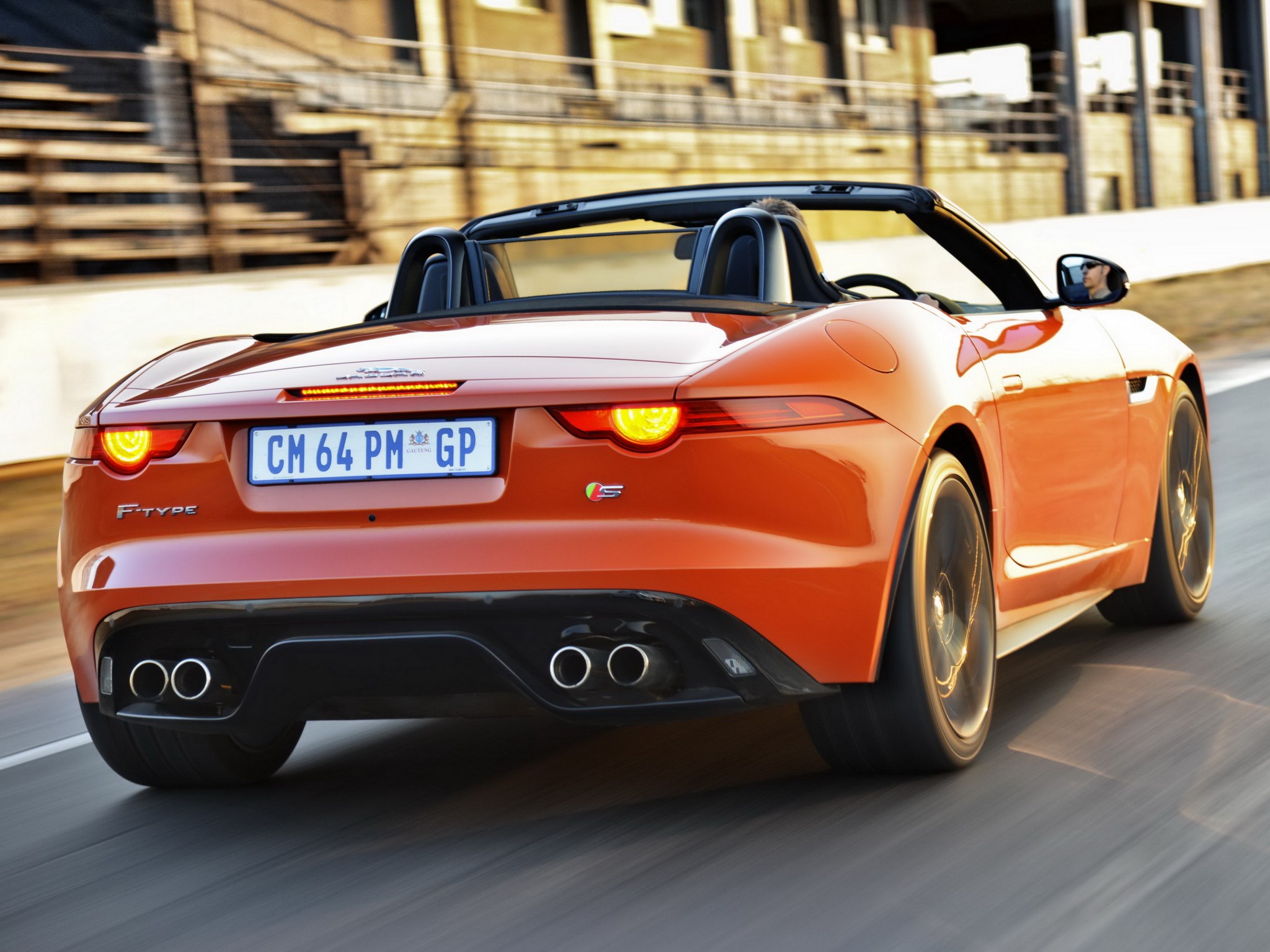 Jaguar F-Type Convertible photo 109