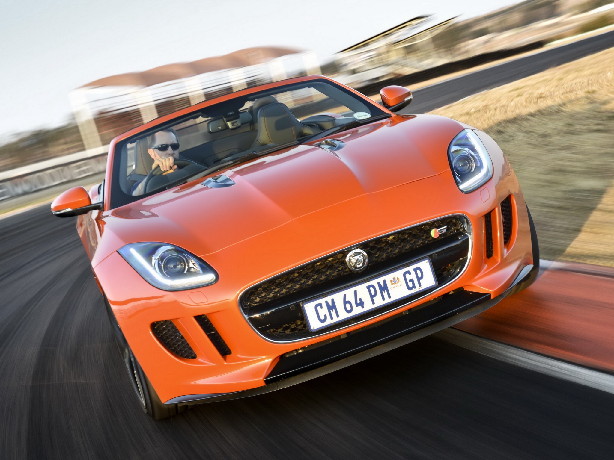 Jaguar F-Type Convertible photo 112