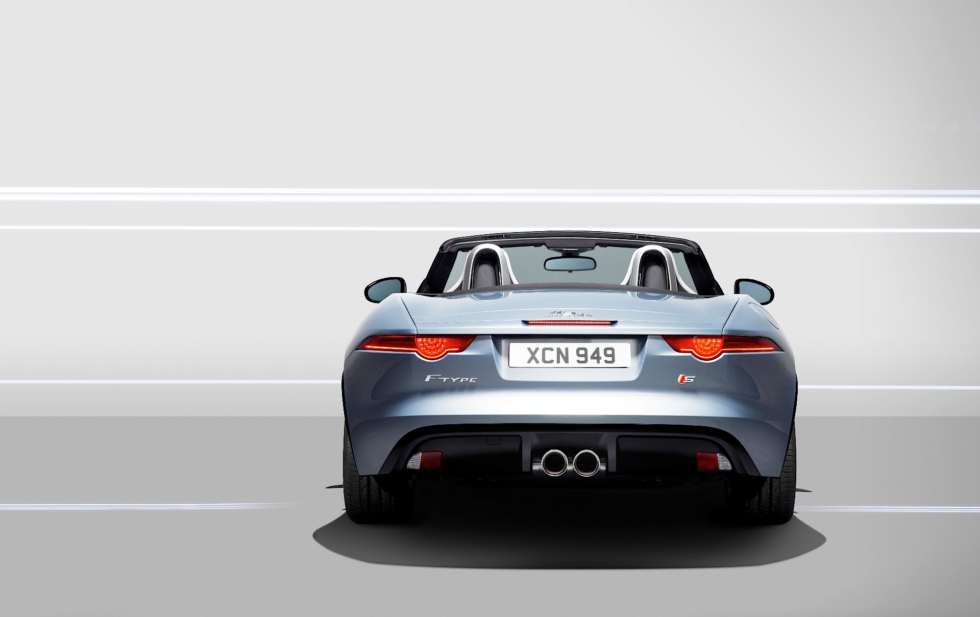 Jaguar F-Type Convertible photo 31