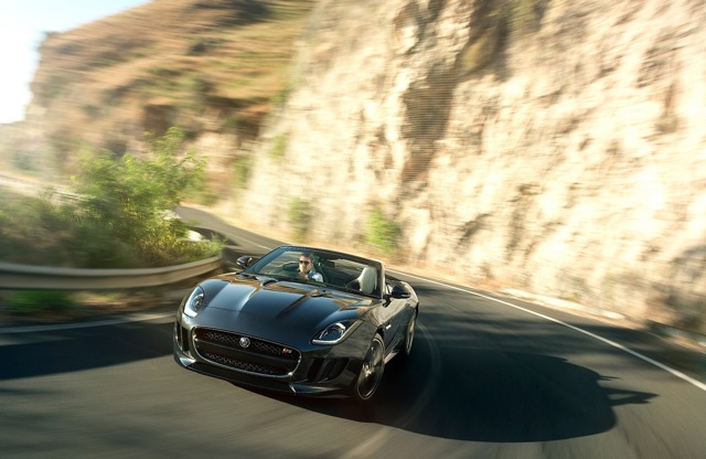 Jaguar F-Type Convertible photo 37