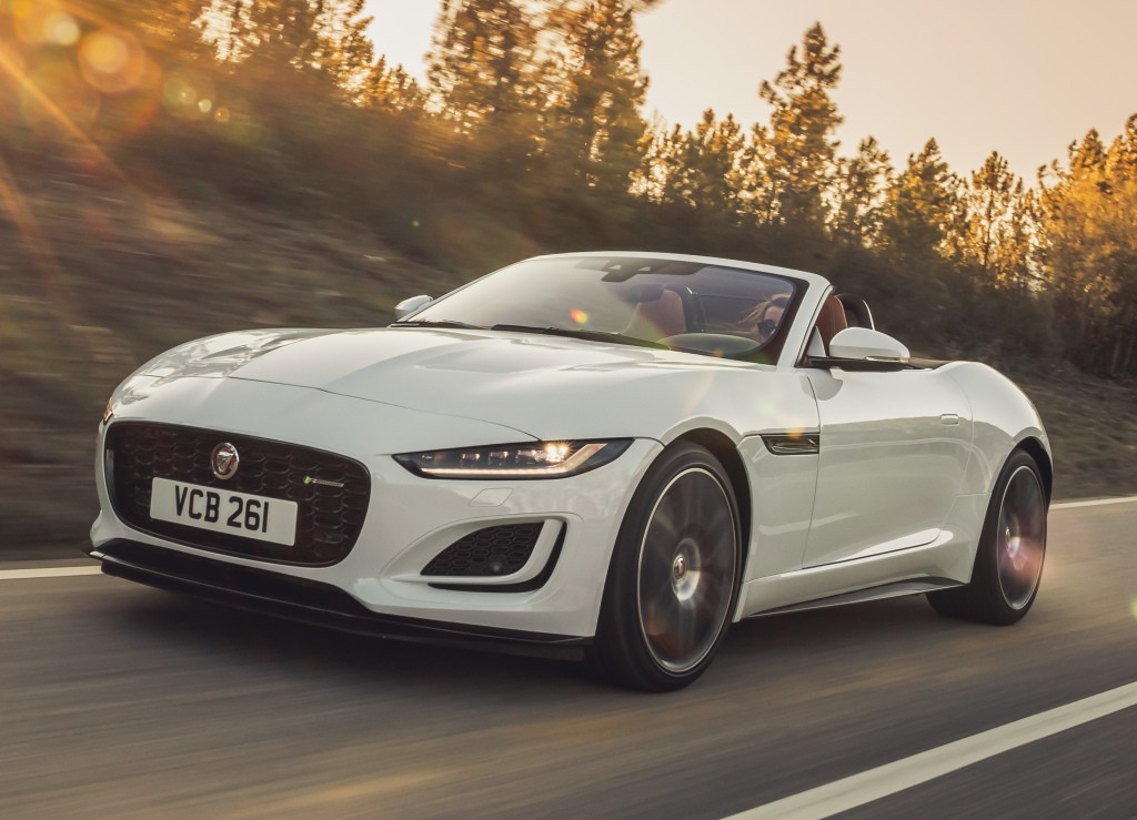 Jaguar F-Type Convertible photo 5