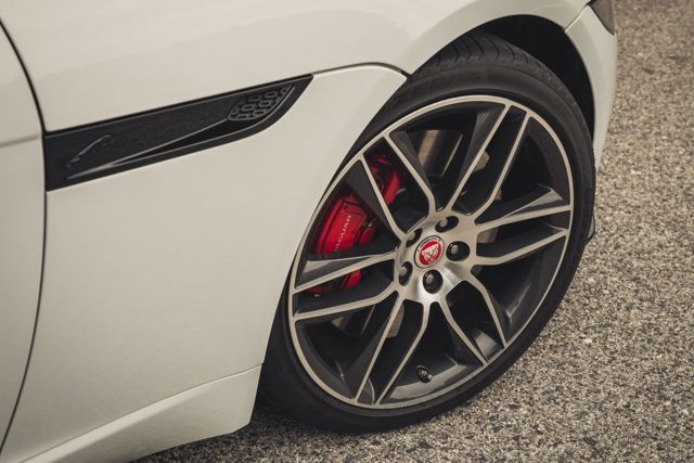 Jaguar F-Type Convertible Foto 79