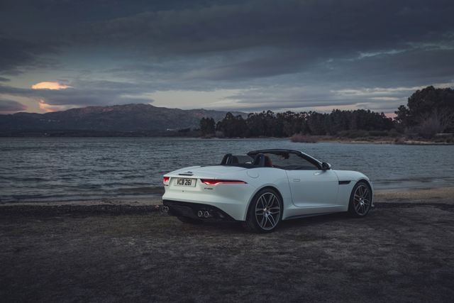 Jaguar F-Type Convertible Foto 53