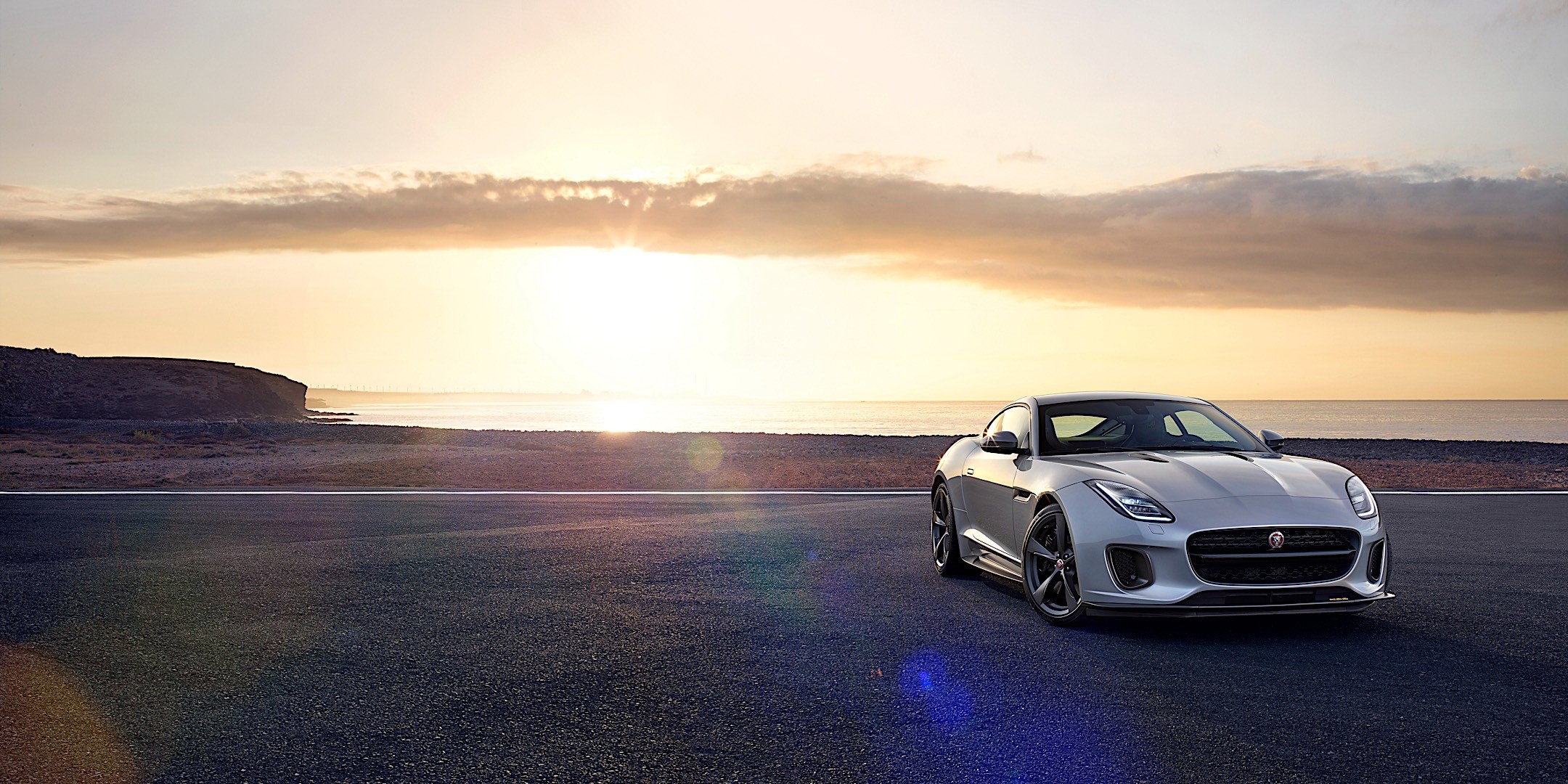 Jaguar F-Type Coupe photo 7