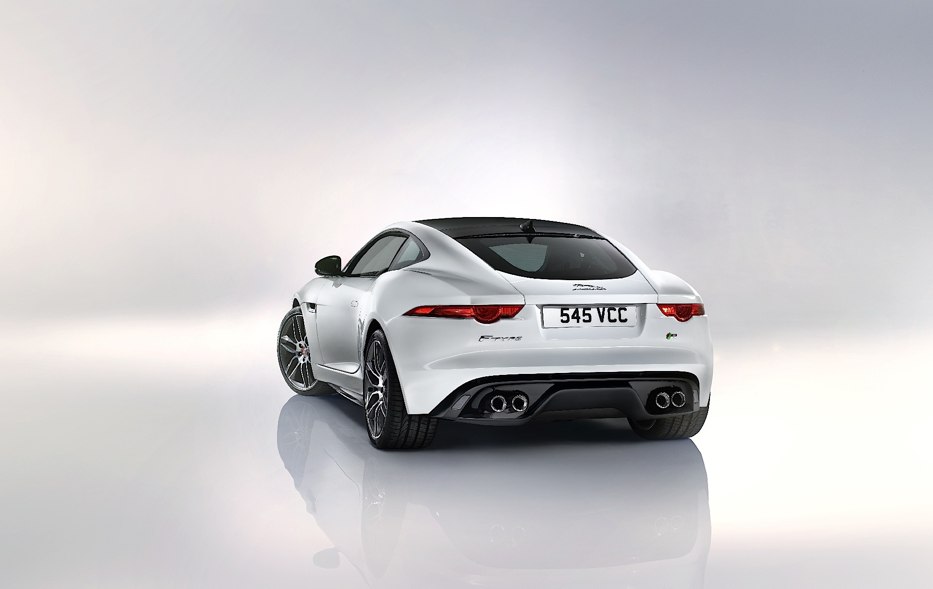 Jaguar F-Type Coupe photo 27