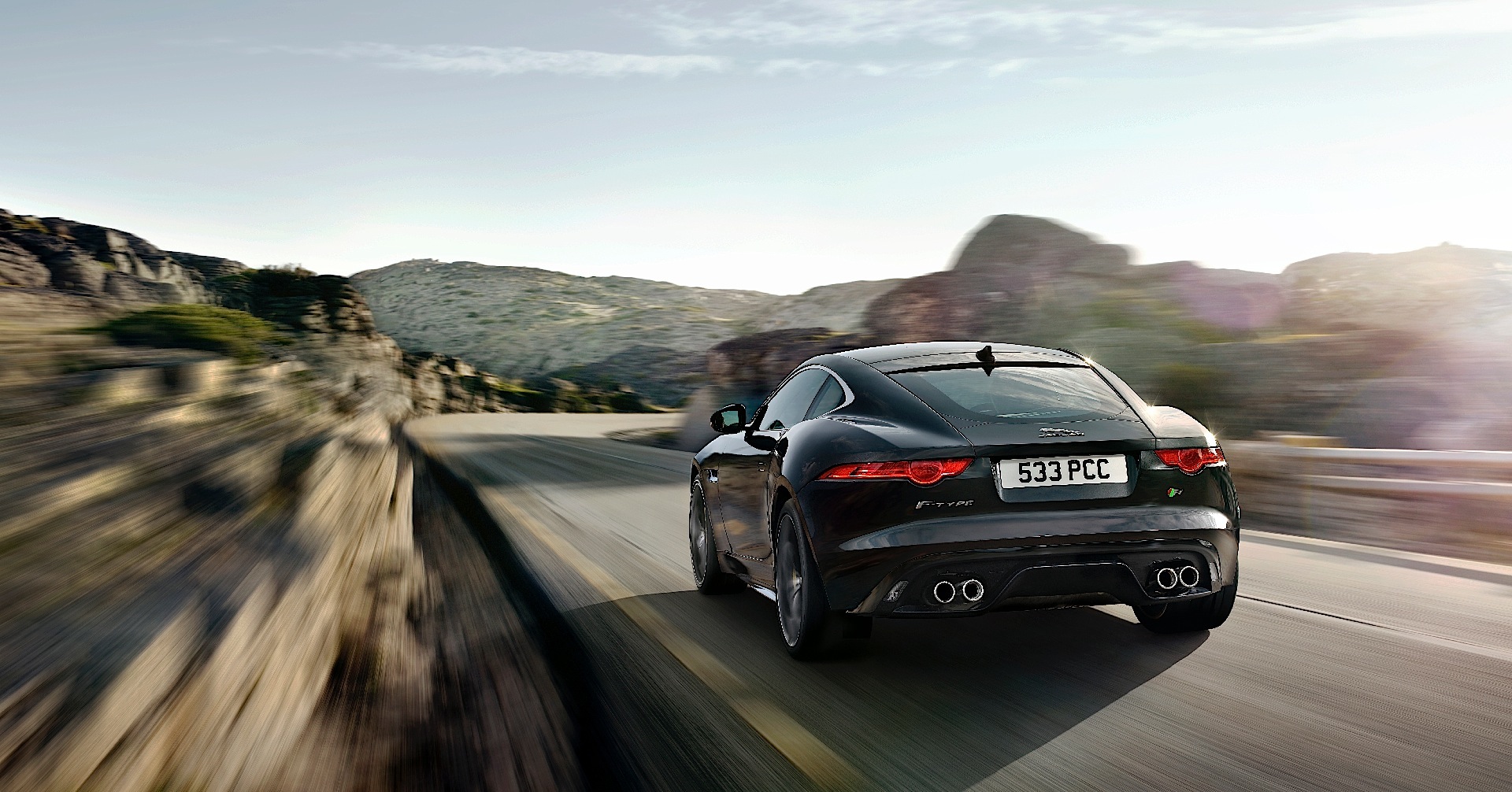 Jaguar F-Type Coupe photo 31