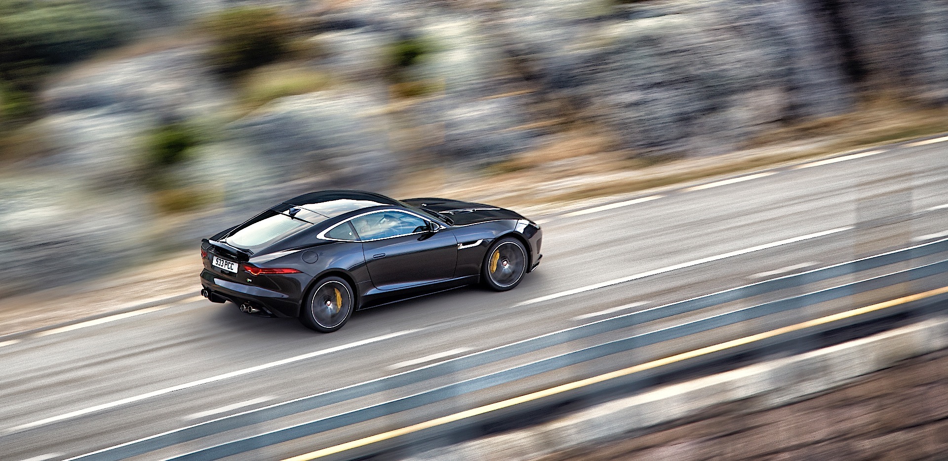 Jaguar F-Type Coupe photo 37