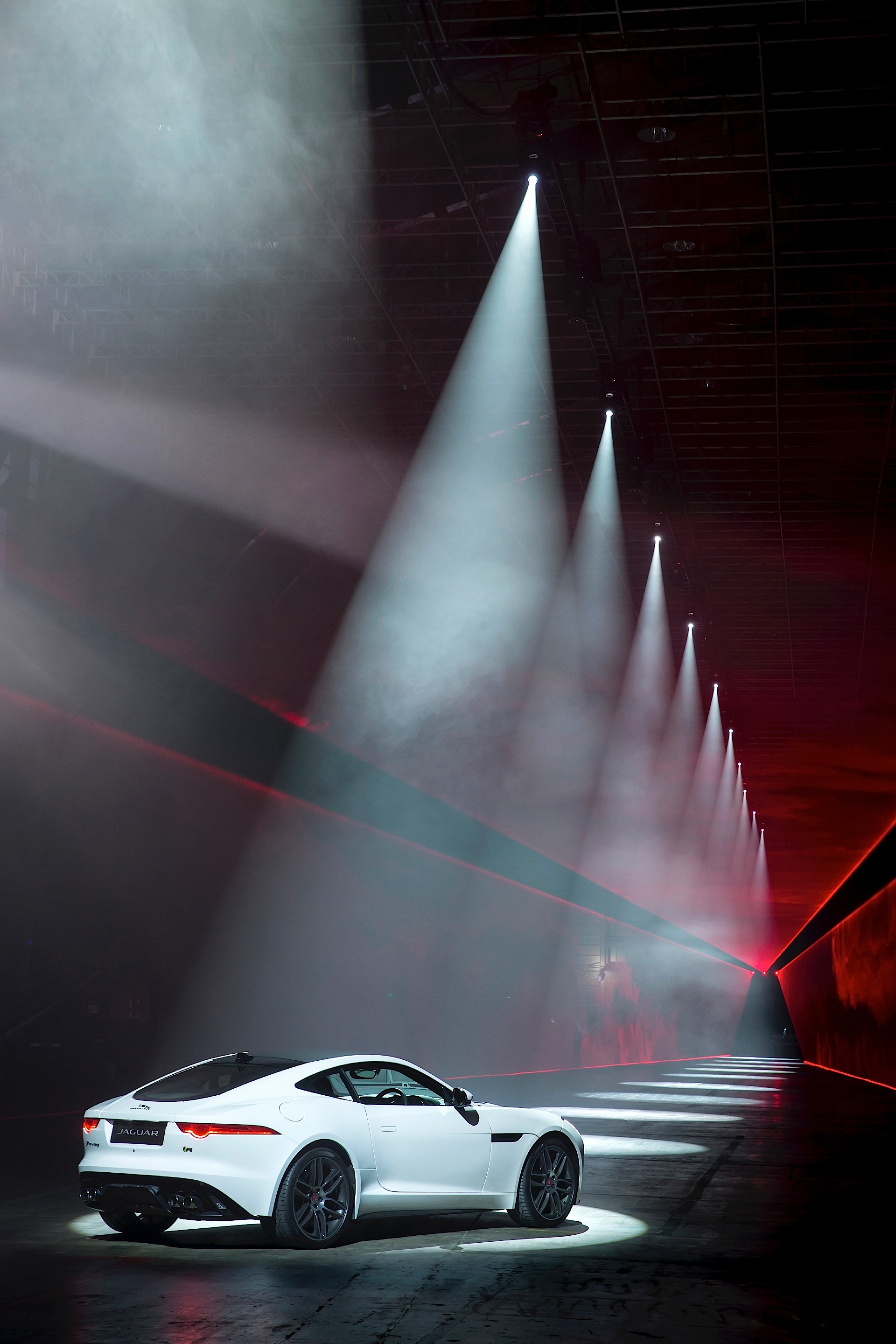 Jaguar F-Type Coupe photo 45