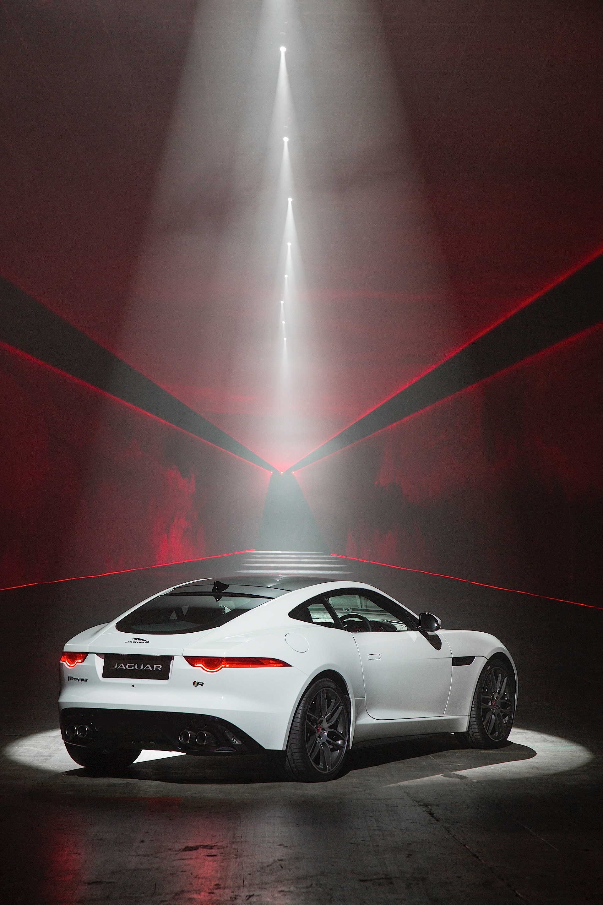 Jaguar F-Type Coupe photo 47