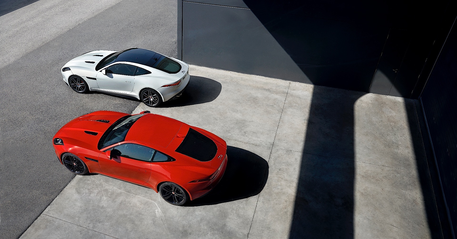 Jaguar F-Type Coupe photo 56