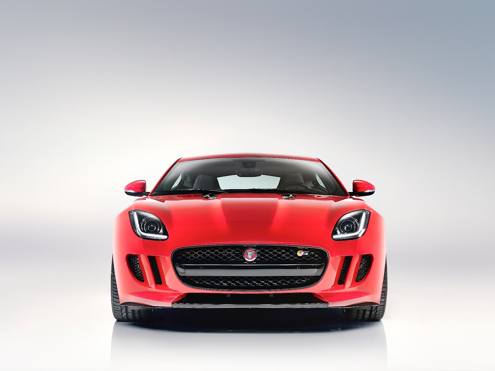 Jaguar F-Type Coupe photo 70