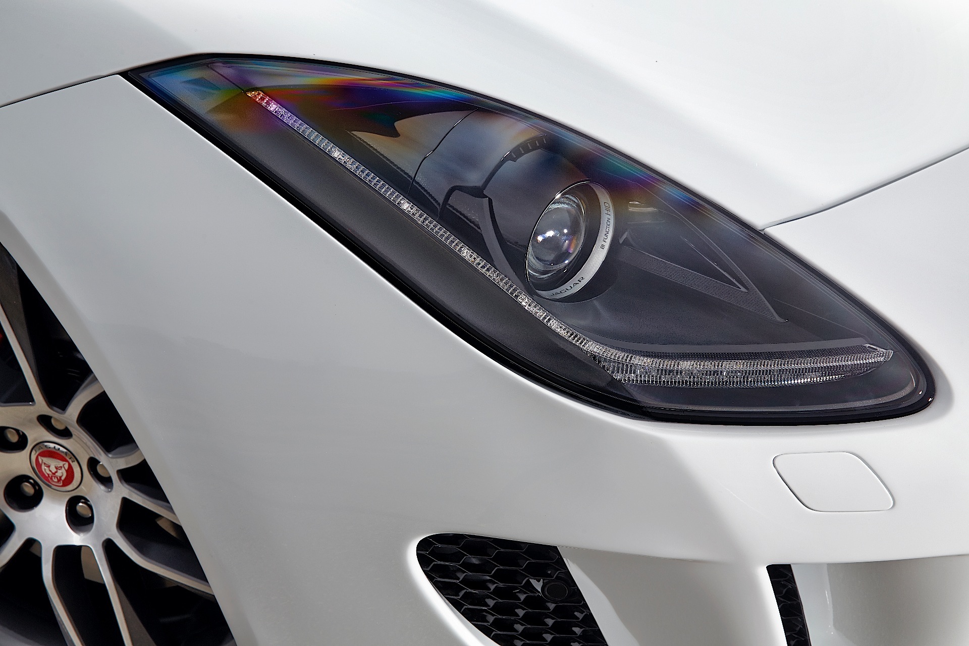 Jaguar F-Type Coupe photo 8
