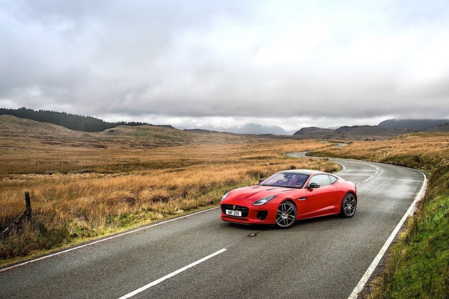 Jaguar F-Type Coupe photo 8