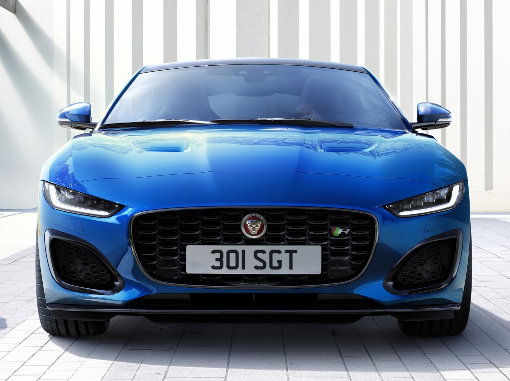 Jaguar F-Type Coupe photo 4