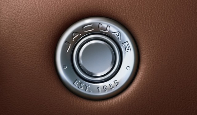 Jaguar F-Type Coupe photo 30